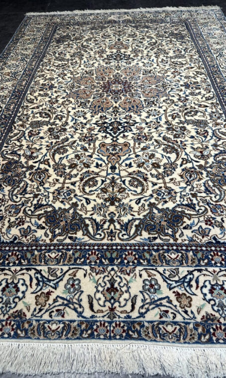 Iranisch Nain Naturseide Teppich 180×115