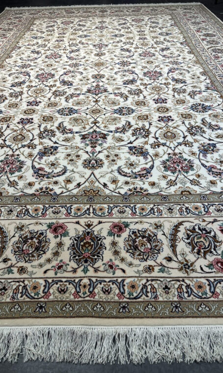 Iranich Isfahan Teppich 312×207